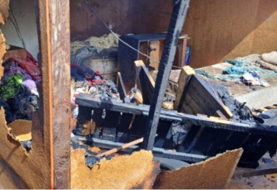 Impacta tragedia: Mueren tres niños por incendio en Alto Hospicio