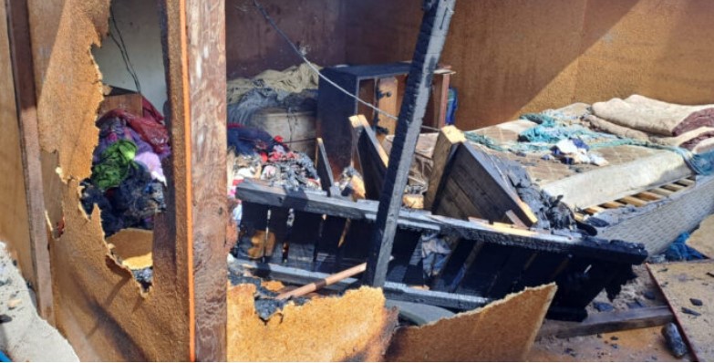 Impacta tragedia: Mueren tres niños por incendio en Alto Hospicio