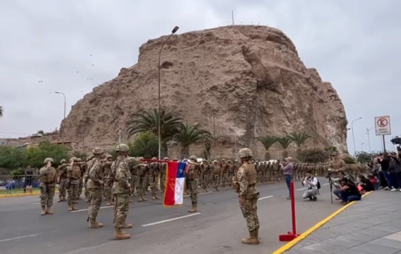 Más de 400 efectivos cumplieron el Juramento la Bandera al pie del Morro