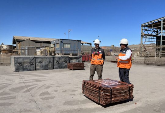 Pampa Camarones se inscribe en el Mercado ScaleX de la Bolsa de Santiago