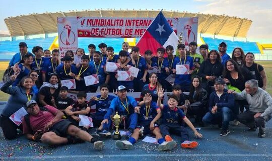 Escuela de fútbol FC Arica se tituló campeón del Mundialito de Menores realizado en Tacna