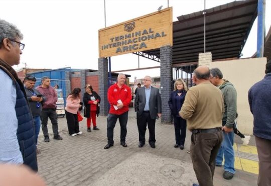 Trabajadores de terminales Nacional e Internacional denuncian estar en “tierra de nadie”