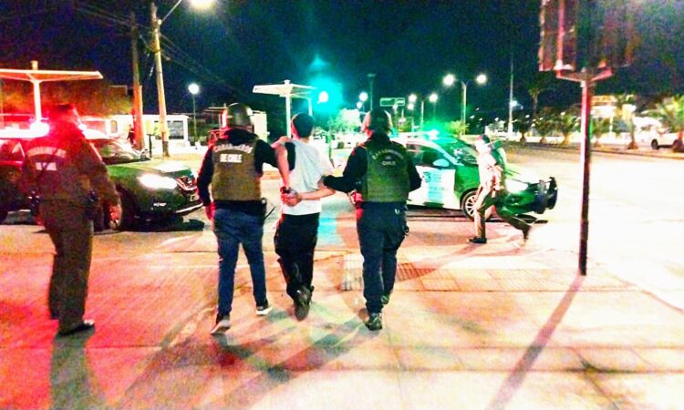 Carabineros captura a bandas violentas que asaltaban a los automovilistas en el borde costero