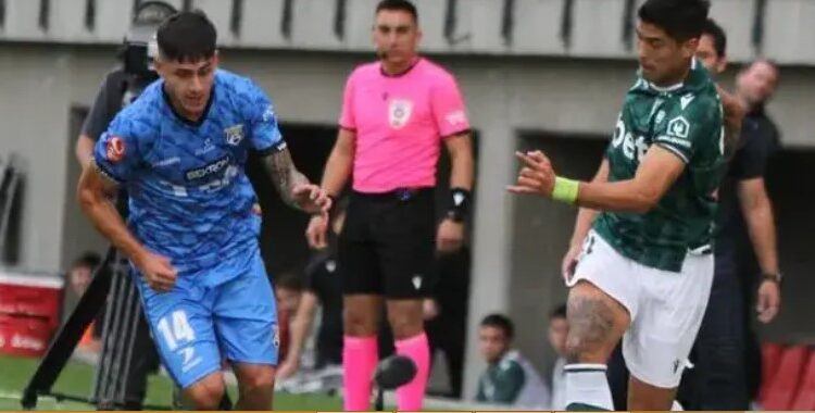 Santiago Wanderers logró valioso triunfo sobre San Marcos con un jugador menos