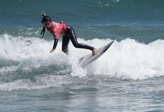Hermanas Melús: Nueva revelación del surf infantil femenino
