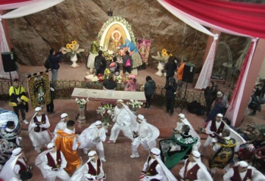Cerca de diez mil peregrinos llegaron al Santuario de las Peñas