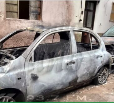 Investigan incendio de dos autos de turistas chilenos en Tacna