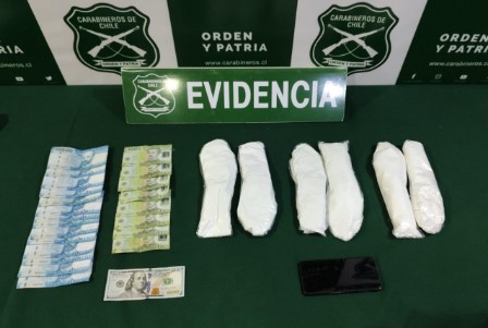 Venezolano ilegal capturado en la frontera con droga hasta en las zapatillas