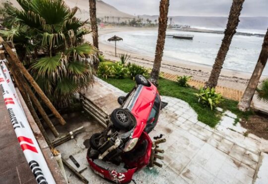 Rigor de la Ley a borrachos que destruyen bienes de uso público