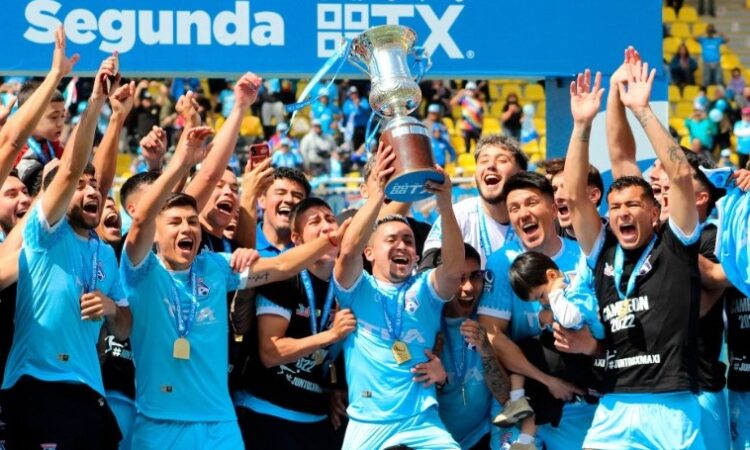 Hugol perdió la fe en San Marcos: “Un año perdido y para el olvido”