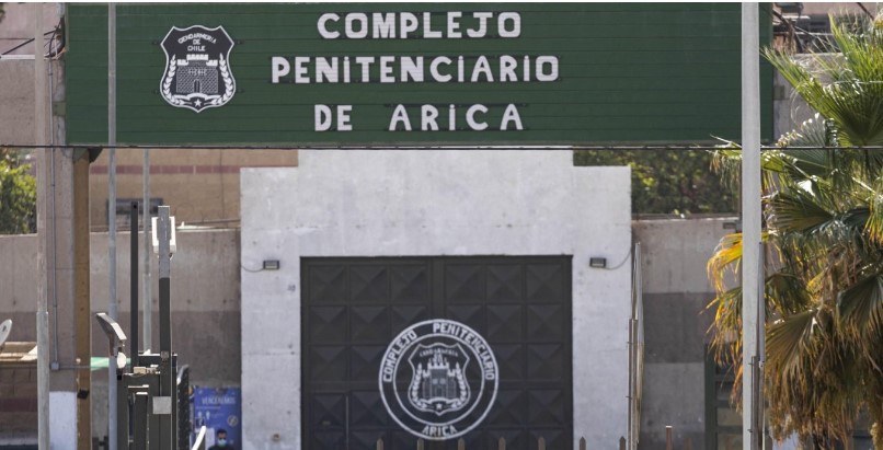 Incautan armas y celulares a Los Gallegos que permanecen en prisión preventiva