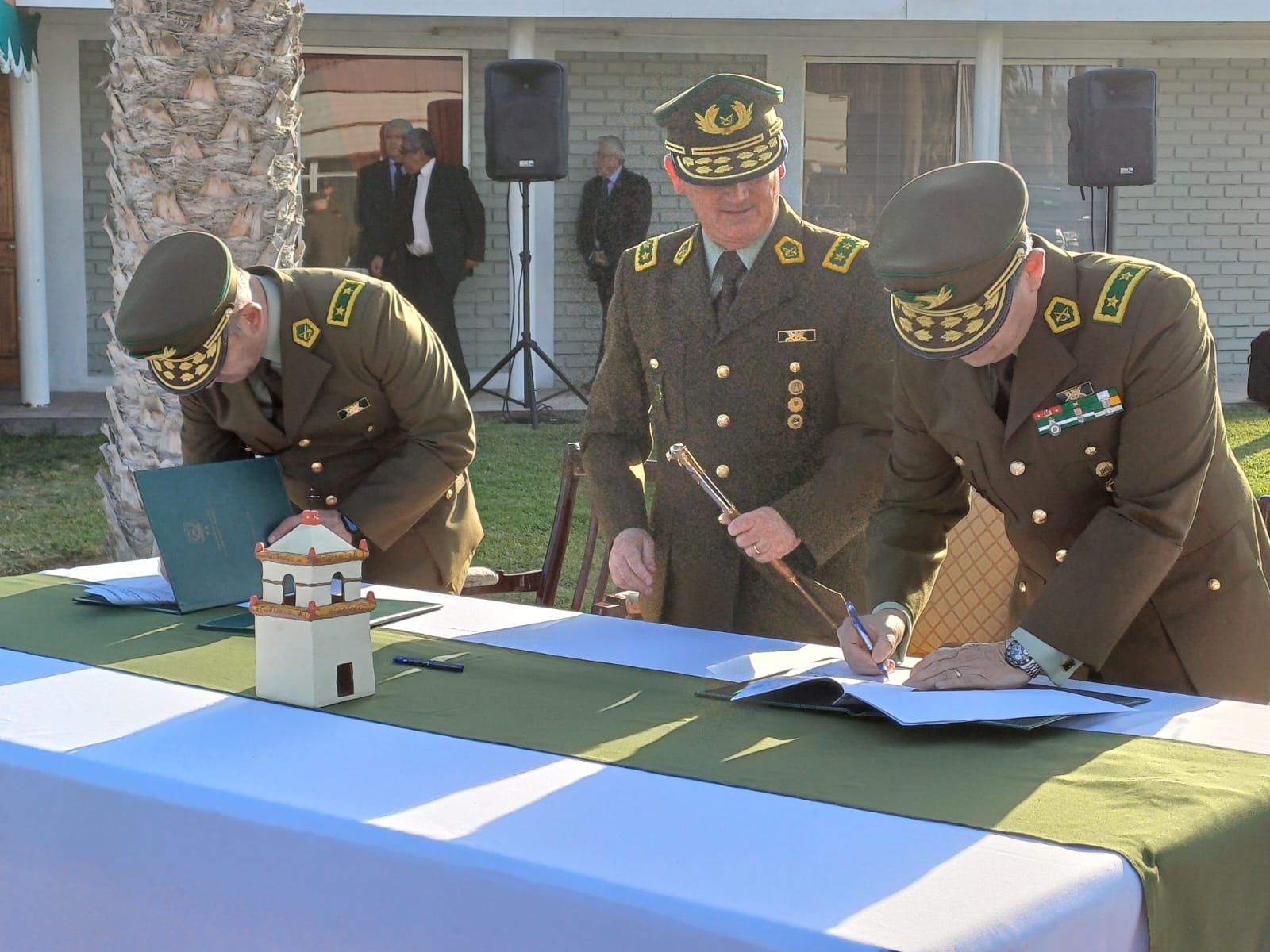 General de Carabineros Pedro Álvarez Ortega asumió como Jefe de Zona