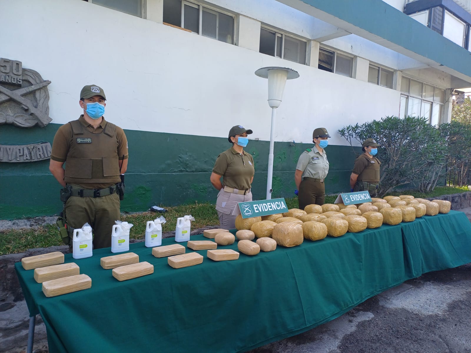 Carabineros capturó bandas criminales con cerca de 900 millones en drogas