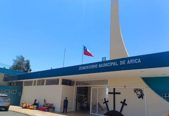 Cementerios  abren este miércoles a las 8 y cierran a las 19.30: Recomiendan no llevar agua por zancudo del dengue