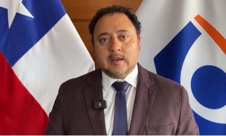 Ministerio Público designó al fiscal de Arica Mario Carrera para investigar muerte del conscripto Vargas  