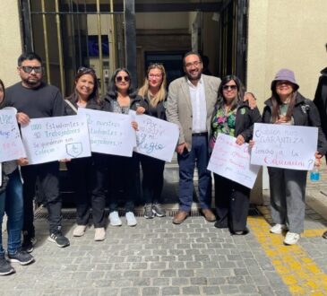 Ministro de Educación Nicolás Cataldo apoyó a funcionarios y profesores del Arica College