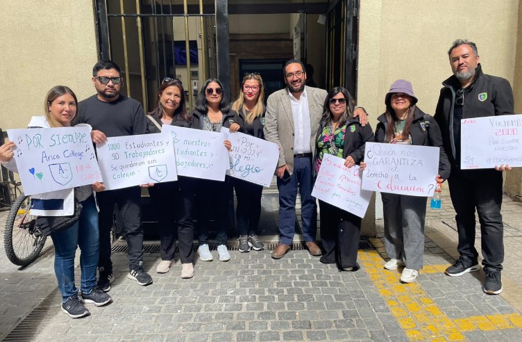 Ministro de Educación Nicolás Cataldo apoyó a funcionarios y profesores del Arica College