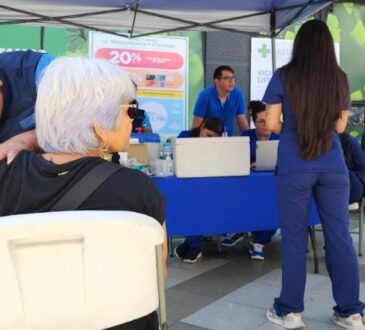 Seremi de Salud llama a vacunarse contra el Covid-19 a grupos de riesgo por aumento de casos