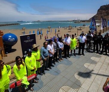 Arica es la primera ciudad en Chile con temporada de playas
