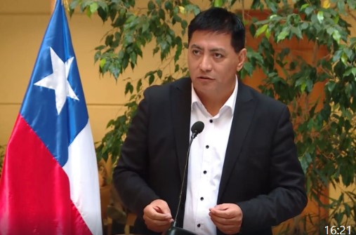 Diputado Lee denuncia descontrol migratorio en Arica