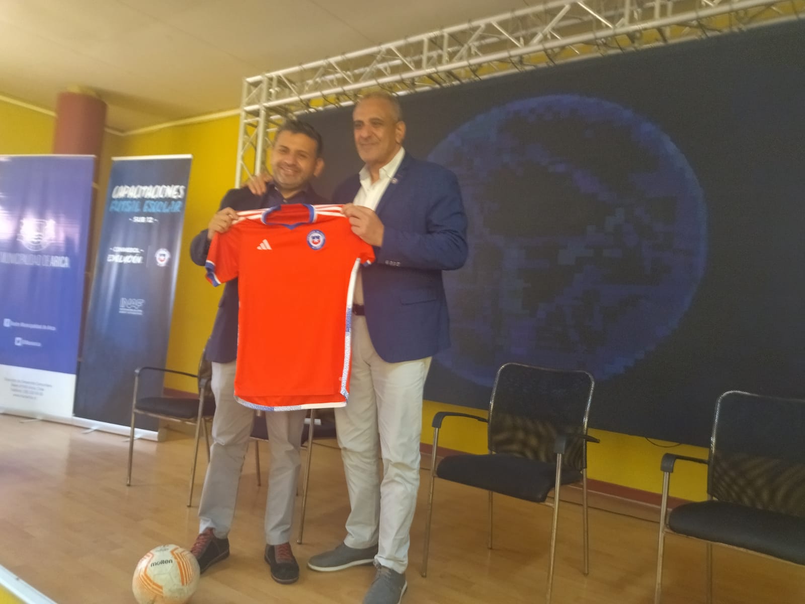 Presidente de la ANFP Pablo Milad llegó a Arica para impulsar el Futsal