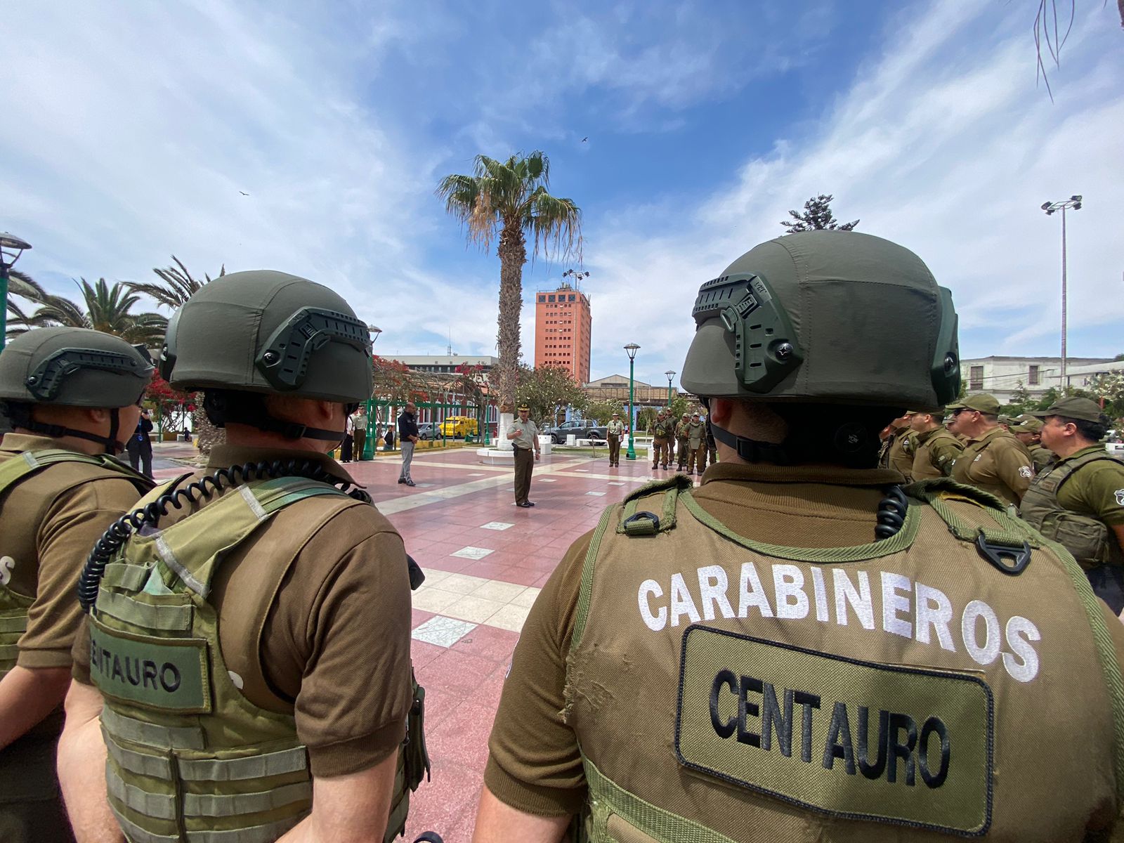 Amplio contingente policial refuerza la seguridad en sectores poblacionales