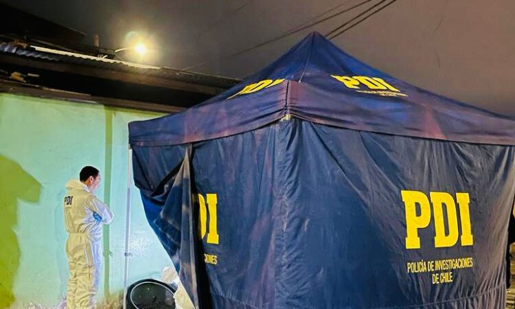 PDI investiga homicidio con arma cortopunzante en la población Rosa Esther de Arica