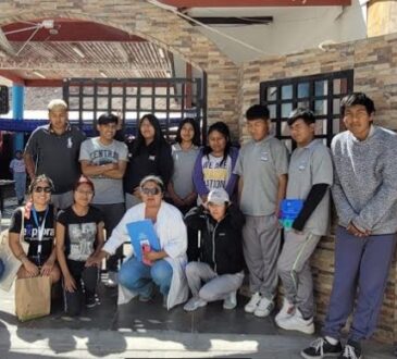 Alumnos genios del Liceo de Codpa inventan plaguicida natural: Tiembla la industria química contaminante