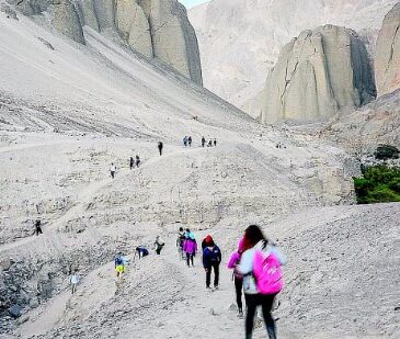 Este miércoles comenzó masiva peregrinación al Santuario de la Virgen de Las Peñas