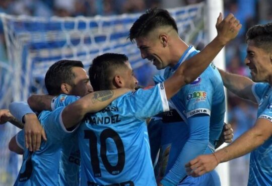 Con definición a penales Deportes Iquique volvió a Primera A