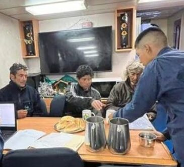 Guardacostas del Perú rescataron a tripulantes de embarcación chilena