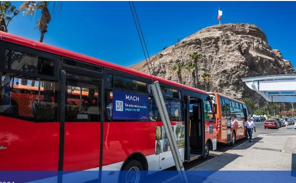 Aplicación en celulares informa de los recorridos de las micros en la ciudad
