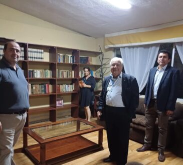 El Dr. Sudy entregó el cargo al nuevo presidente de COLMED