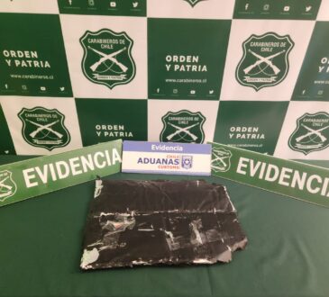 Con maleta biónica intentó burlar equipo de Rayos X: Le decomisaron casi 5 kilos de cocaína