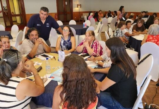 Dirigentes sociales aportan ideas para potenciar campañas de vacunación