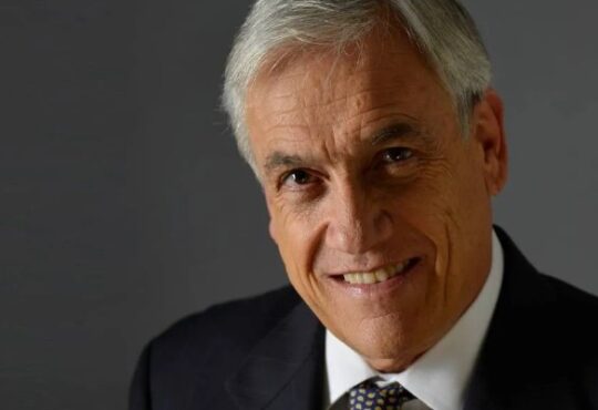 Alcalde de Arica lamenta muerte del expresidente Sebastián Piñera