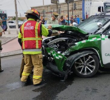 Vehículo policial involucrado en grave accidente cuando acudía a procedimiento delictual