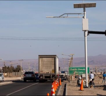 Con nuevo pórtico lector de patentes en salida norte Arica le pone freno al robo de autos 
