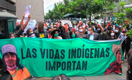 Líderes de Amazonía peruana asisten a conferencia Acuerdo de Escazú en Santiago