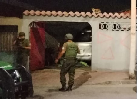 Casa sin moradores se utilizaba como caleta para guardar autos robados