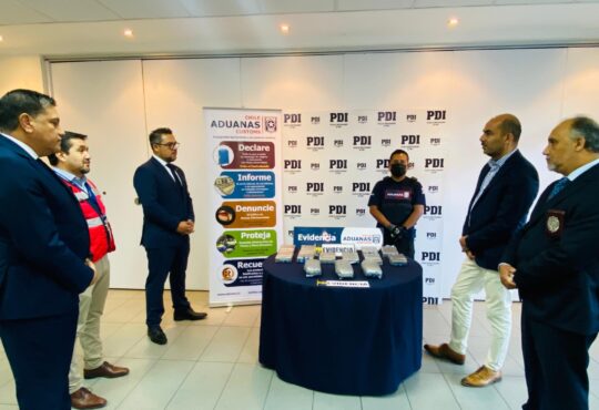 PDI y el buen ojo aduanero permitieron descubrir contrabando de 18 kilos de droga en Chacalluta    