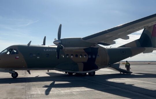 En avión del Ejército fue el viaje de Arica a Santiago de 30 conscriptos dados de baja