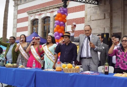 ¡Se armó! Brindis con pintatani en Arica dio el vamos a la Vendimia Codpa 2024