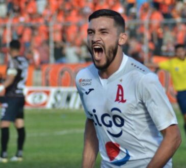 Paraguayo Guerreño podría ser el  Mesías para el complicado  DT de San Marcos de Arica 