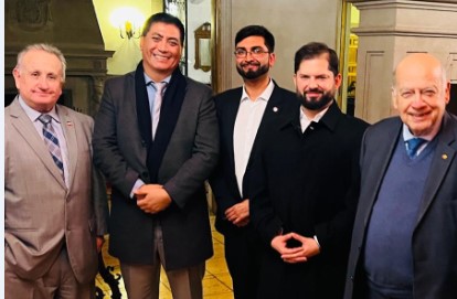 Presidente Boric se compromete con parlamentarios en nuevo Plan Arica 100