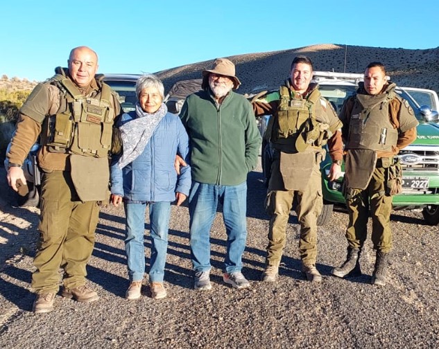 Pareja de turistas ancianos rescatada por Carabineros en el altiplano de Arica