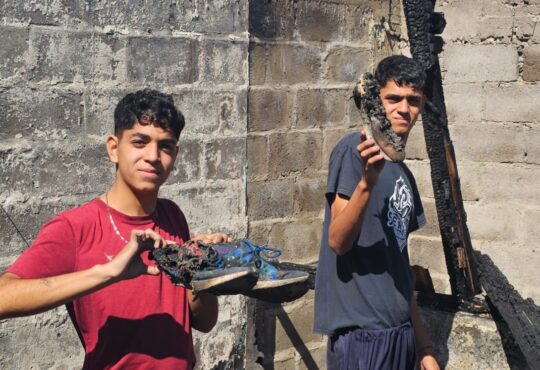 Incendio destruyó totalmente vivienda de destacados deportistas ariqueños