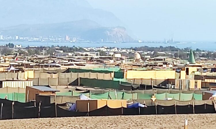 Corte de Arica ordenó desalojo de la toma del Lote F predio Chacalluta del 2021