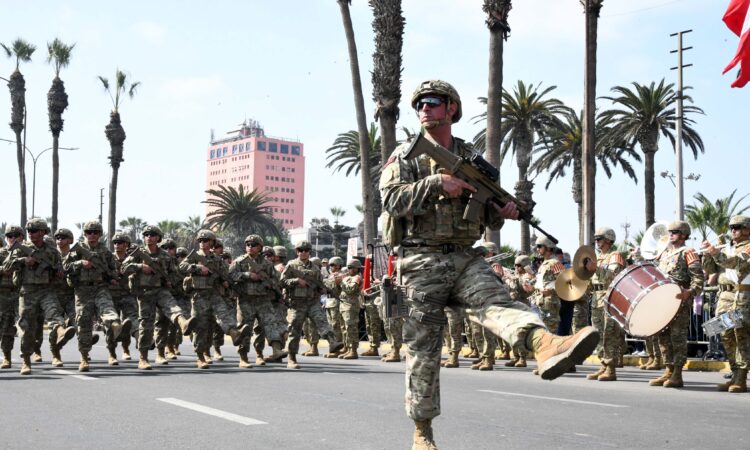 Vibrante desfile en Arica por el 7 de junio