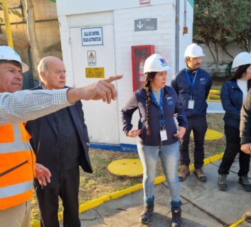 Fiscalizan planta de pre-tratamiento de aguas servidas en Arica